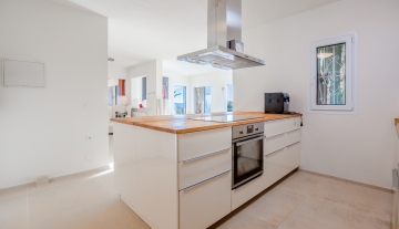 Resa Estates Ibiza sale te koop Villa hills Can Furnet kitchen 1.jpg